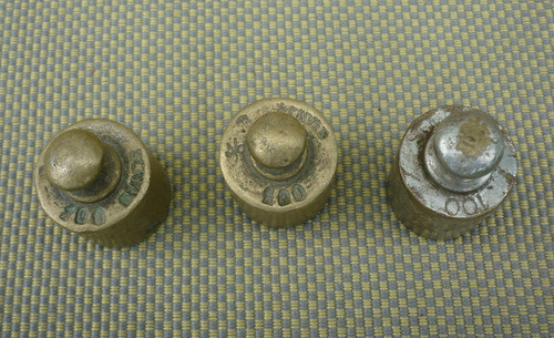 Pesas Para Balanza En Bronce 100 Gramos X 3 1