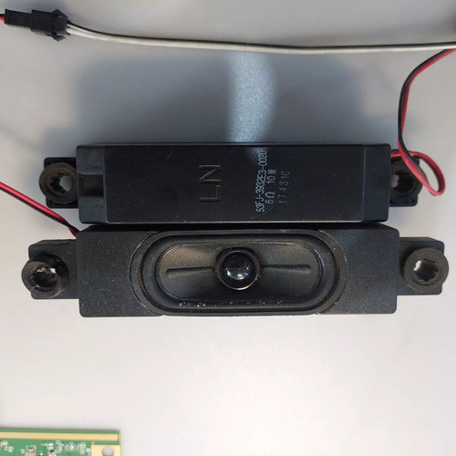 Parlantes Tv Led Hitachi Cdh-le32fd21 0