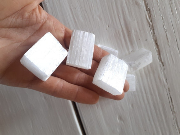 Vara De Selenita Piedra Natural Cristal Coraocristales 1