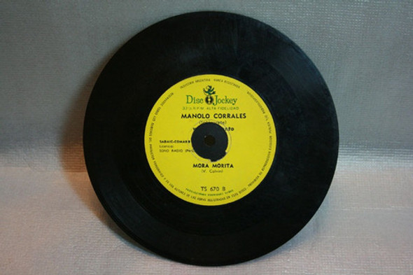 Manolo Corrales, Vuelo 502 + Mora, Morita - Simple Vinilo 1