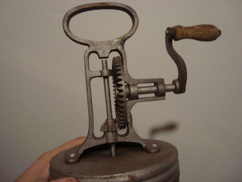 Antigua Mantequera Mezcladora De Campo Leche Germany 1