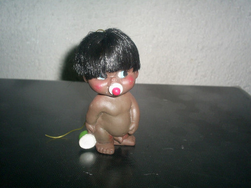 Antiguo Bebe Negro De Goma Con Chupete 0