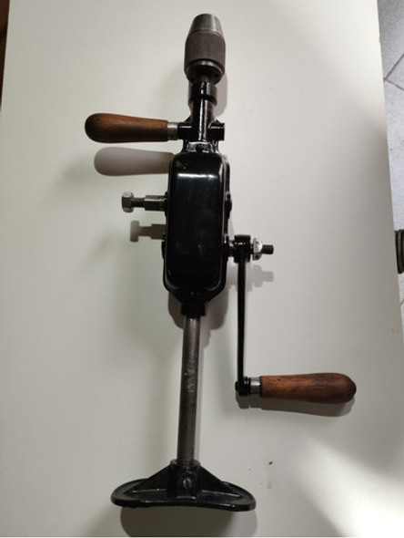 Taladro Antiguo De Pecho 0