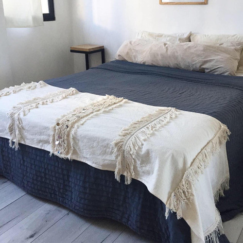 Pie De Cama Crudo Y Gris 2,20x0,70 1