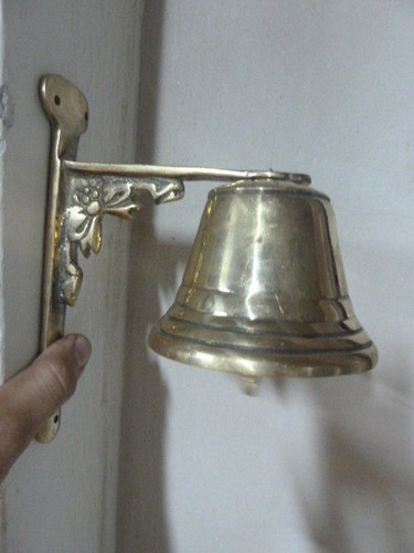 Campana Con Soporte De Bronce Llamador Timbre Antiguo 0