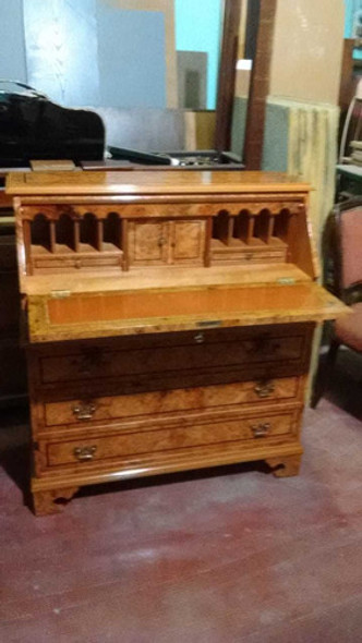 Muebles De Estilo Restauración 0