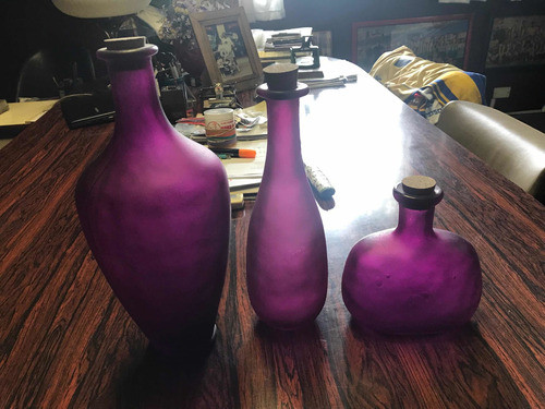 3 Botellas De Adorno Violetas 1