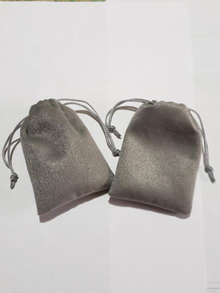 Bolsitas De Pana Para Joyeria 9cm X 7cm Gris Perla X 20 Und 1