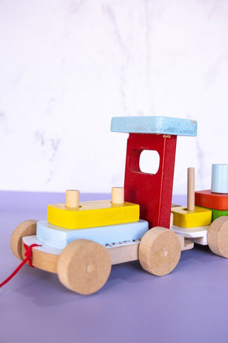 Tren Arrastre + Encastre: Juego Didáctico Infantil Madera 1