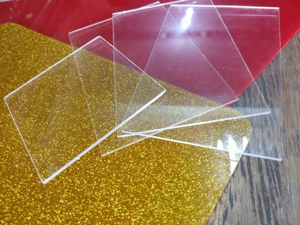 Plancha De Acrilico 2.44 Mts X 1.22 Mts X 2.4mm 1
