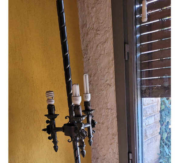 Lámpara De Hierro  Forjado Muy Linda Como Nueva 1