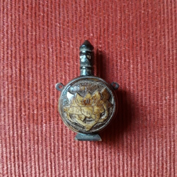 Perfumero De Madera Tallada. India. 1