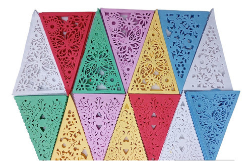 Guirnaldas De Blondas Triangulares X 3 Banderines Armados 0