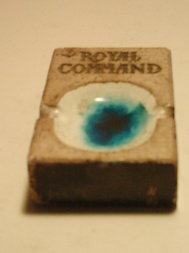Cenicero Publicidad Royal Command Años 70 1