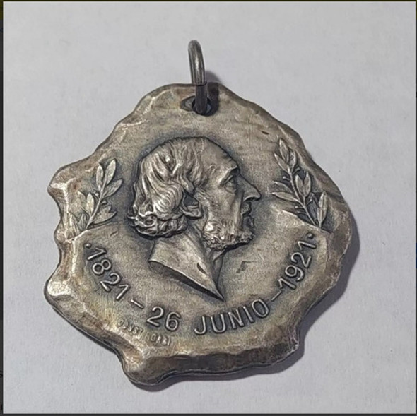 Medalla Asociacion Patritica Centenario Mitre Año 1921 - 202 0