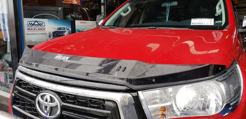 Deflector De Capo Toyota Hilux Revo Negro Con Logo 1