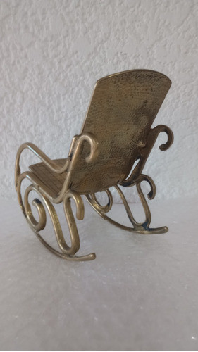 Silla Mecedora En Bronce Antigua Miniatura 1