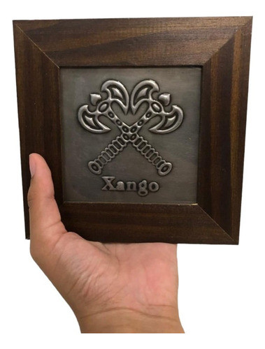 Quadro Aço E Madeira De Imbuia Xangô Machado Cruzad0 14,5cm 0