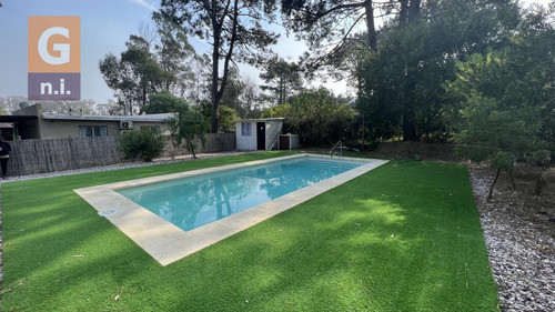 Casa En Piriápolis (punta Colorada) Ref. 6141 1