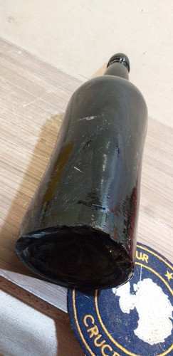Antigua Botella Muy Rara Colección Deformada 1