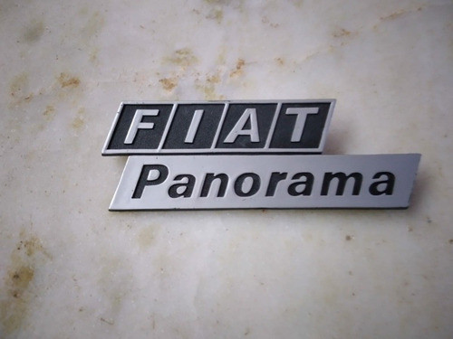 Insignia Emblema Fiat Panorama, Plastico 1