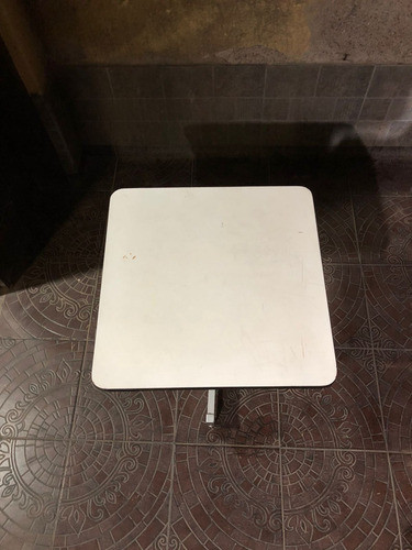 Mesa Auxiliar Blanca 1
