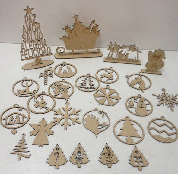 Adornos Navideños Bolas Y Apliques Para Colgar X 50un 0