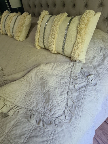 Cubrecama/quilt Importado King Size Vintage Gris Con Volados 1