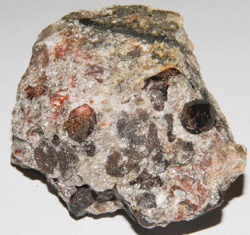 Granate Almandino En Bruto De  323 G 0