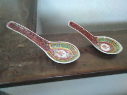 Antiguo Par De Cucharas Porcelana China 12 Y 14 Cm Sanas 2x 1