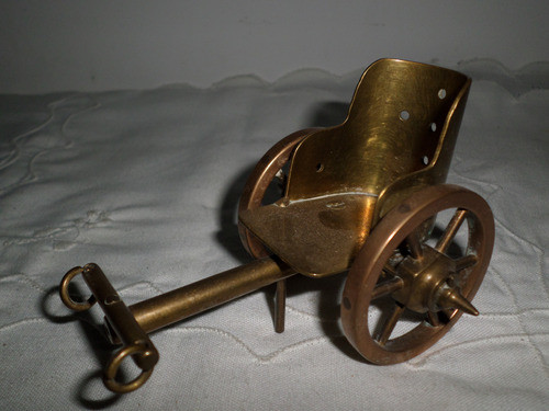Antiguo Carro Carruaje Bronce Decoracion O Accesorio Muñecas 0