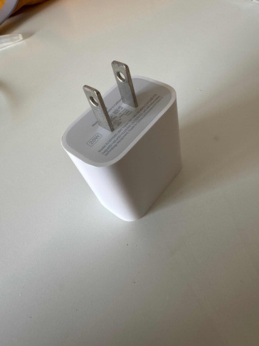 Magsafe + Cargador 20w + Funda Magsafe 1