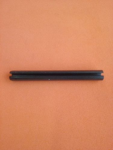 Perno Espiga Bisagra Portón Trasero Trafic 1