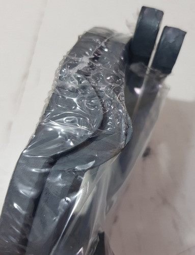 Herraduras Mustad De Trabajo Pesado Con Clip Hierro Caballos 1