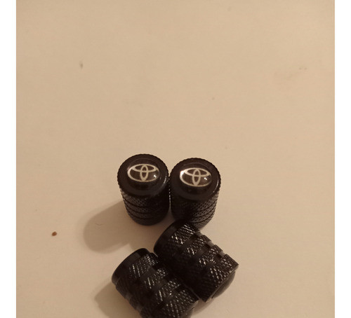 Tapa Para Válvula Toyota Aluminio 100% Importadas Deluxe 1
