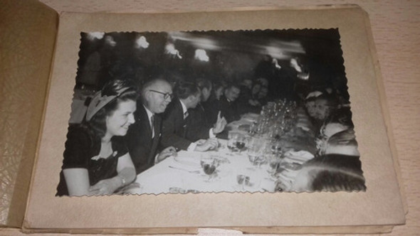 Antigua Foto Cena En Restaurante Automovil Club Argentino 1