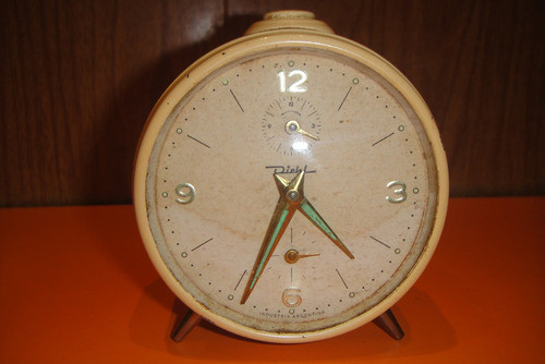 Reloj Despertador A Restaurar 0