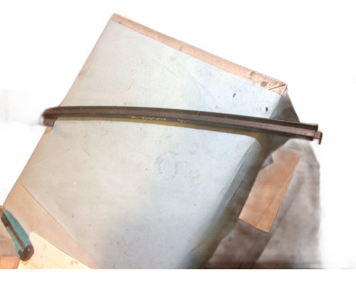 Barra Division Puerta Izq.//daihatsu.delta 0