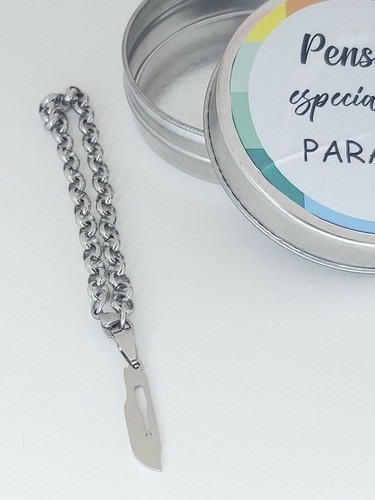 Pulsera Con Dije Bisturi/qx Salud Acero Quirurgico 0