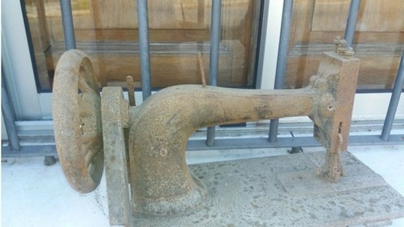 Maquina De Coser Antigua Singer 0