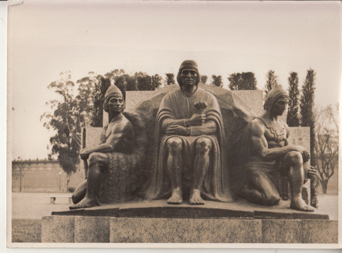 Fotografia Monumento Los Andes Luis Perlotti  Buenos Aires 0