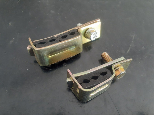 Grampa Para Caño Inyector Mercedes Benz 1114 1620 1634 1