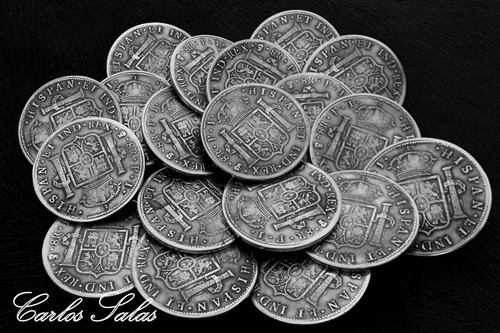Botón Rastra Tipo Moneda 8 Reales Colonial 1799 Carolus 1