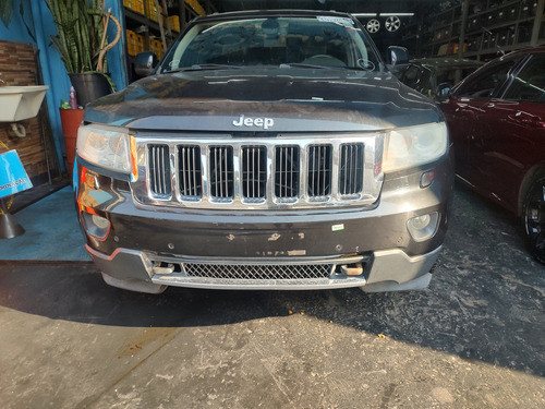 Pinça Traseira Esquerda Jeep Grand Cherokee 2011 0