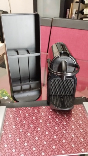 Cafetera Nespresso Inissia 1