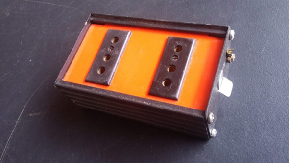 Dexel Caja Doble Stage Pin Ficha Hembra 20a Para Tv Cine 0