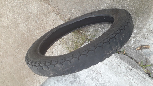 Vendo Cubierta Delantera Vee Rubber- 2-25-14 Testeada 0