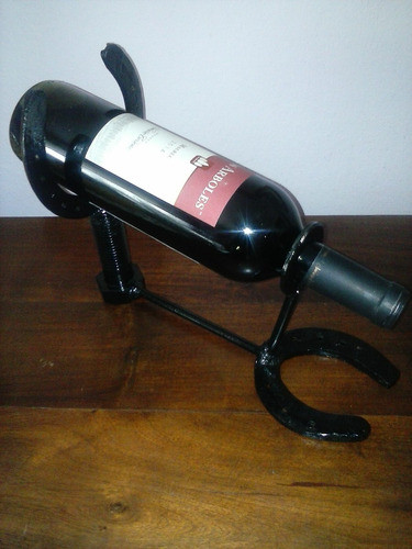 Porta Vino De Hierro Y Herradura. 0