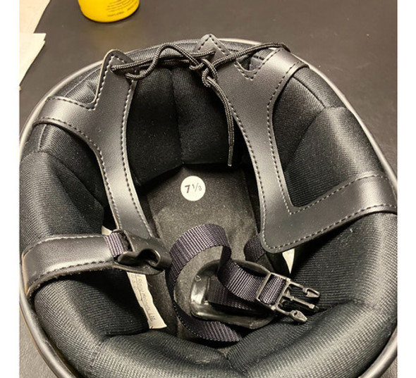 International Riding Helmets Ltd. Cascos Ecuestres 7 1/8. 0 International Riding Helmets Ltd. Cascos Ecuestres 7 1/8. 0