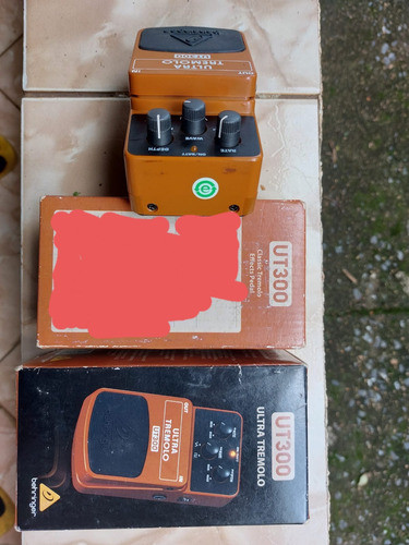 Pedal Ut 300 Ultra Tremolo 1
